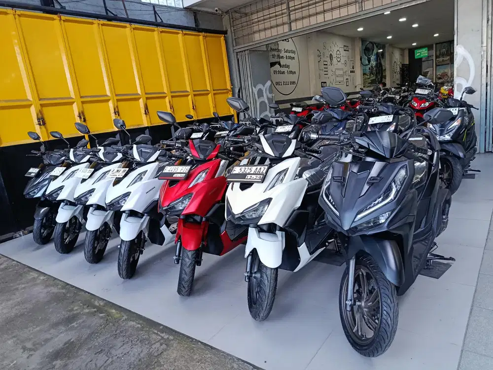 Vario 160 cbs 2023 exclusive