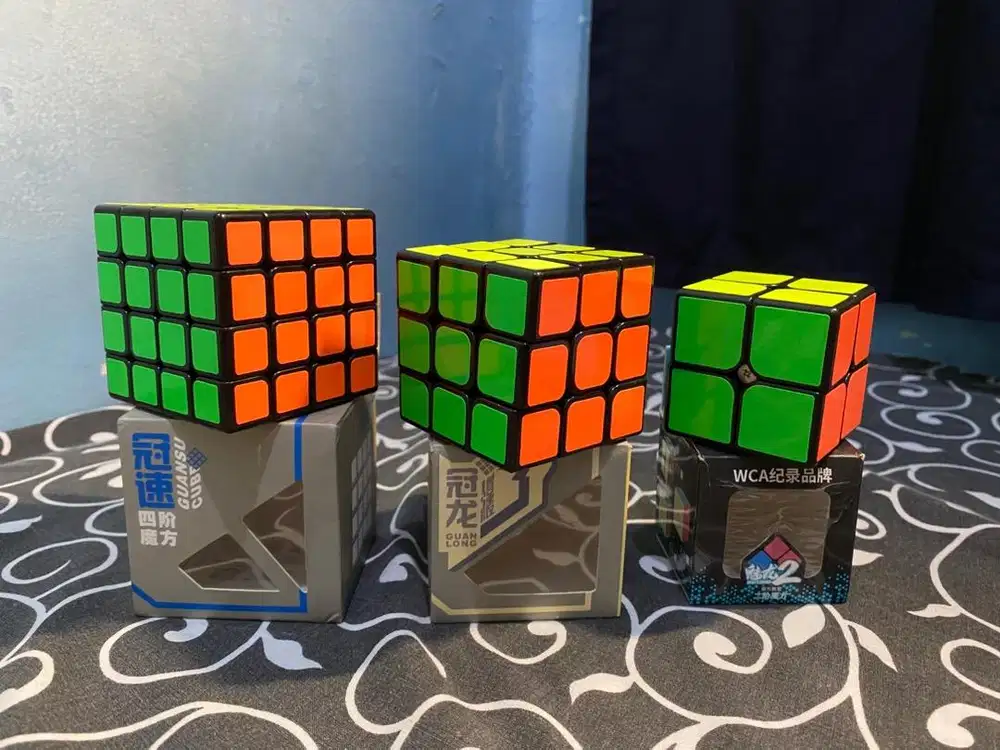 RUBIK BLACKBASE SPEED CUBE