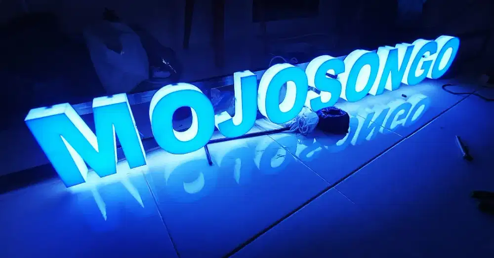 Huruf timbul tulisan plang papan nama reklame toko & neon box soloraya