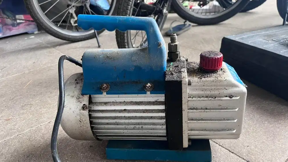 Vacum pump AC bekas