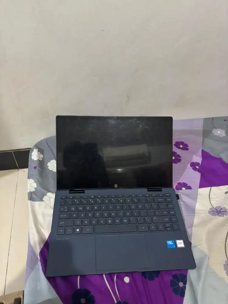 Jual laptop Hp paviloin x360 2-in -1 inter core i3 gen 10