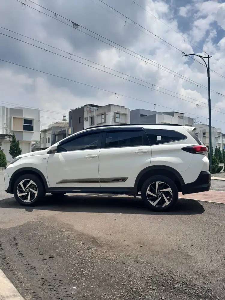 Toyota Rush 2023 Bensin