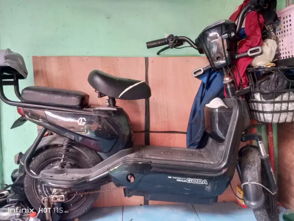 sepeda listrik merk GODA