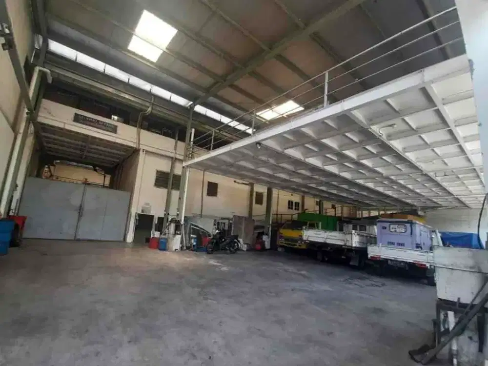 Murah Hitung Tanah Gudang + Kantor Siap Pakai di Simo Pomahan Dekat Tol Banyu Urip, Surabaya Barat