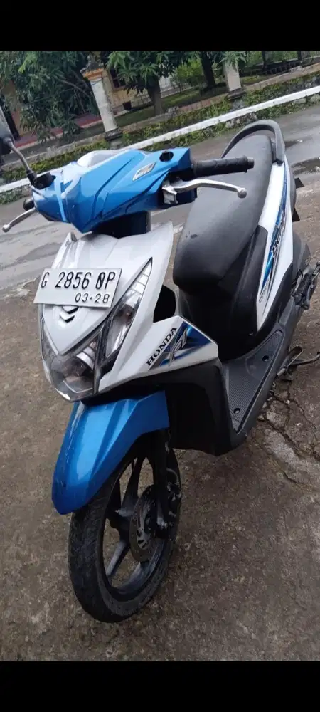 Beat 2016 esp  mesin bagus ex wanita