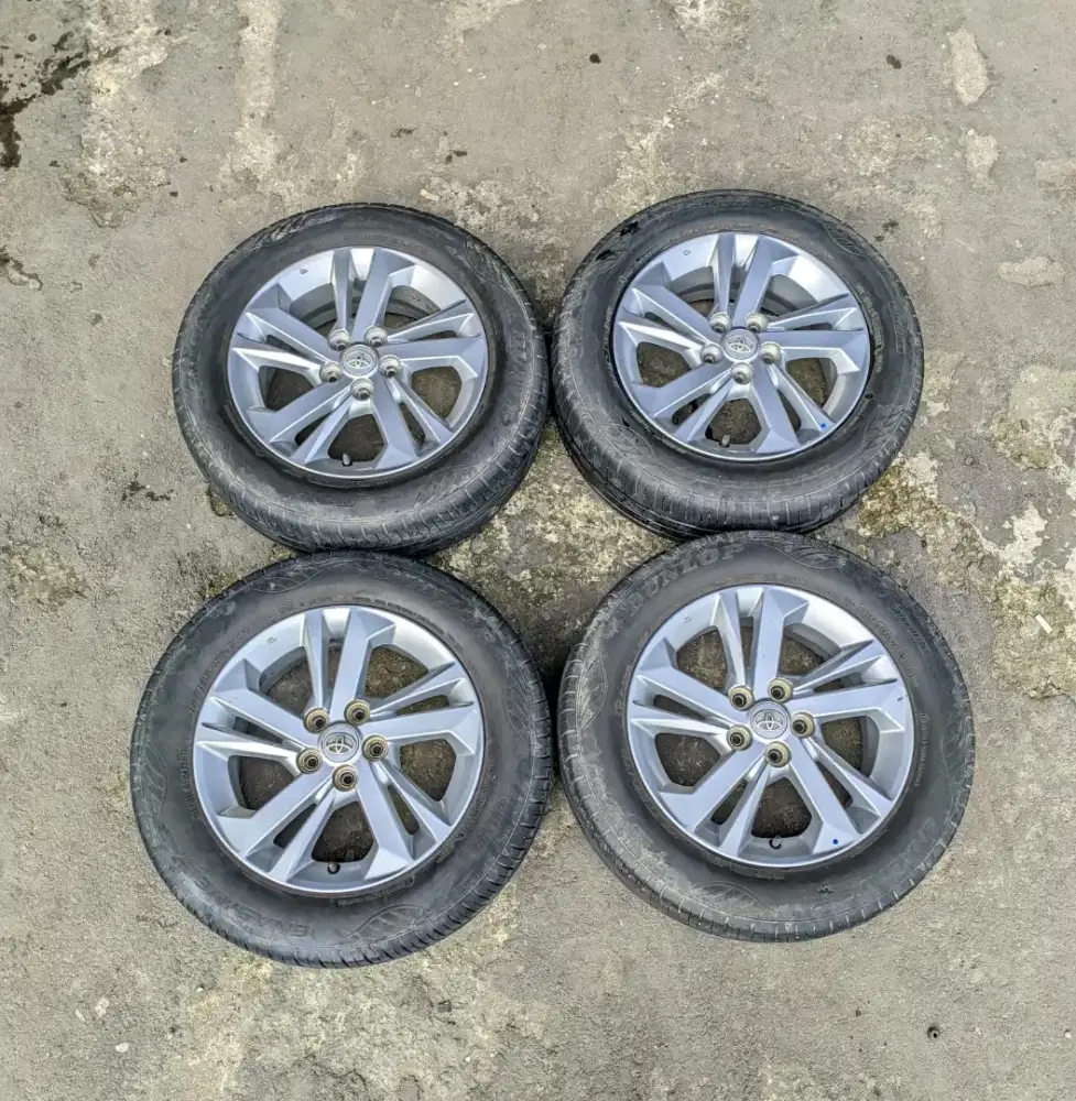 Velg OEM Xenia Facelift R15