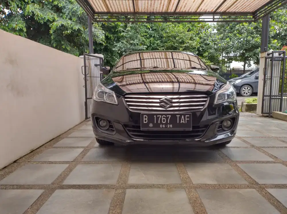 Dijual cepat : Suzuki Ciaz 2015 Matic