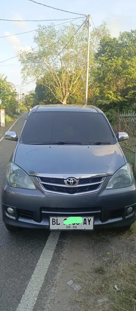 TOYOTA AVANZA 2009