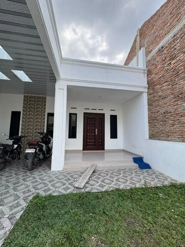 RUMAH MEWAH DEKAT KAMPUS USU MEDAN