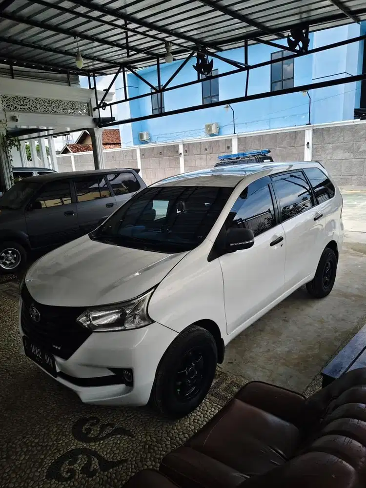 New Avanza E 2017 MT