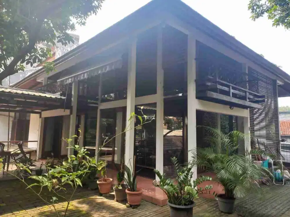 Dijual Rumah Bagus Siap Huni di Cipete