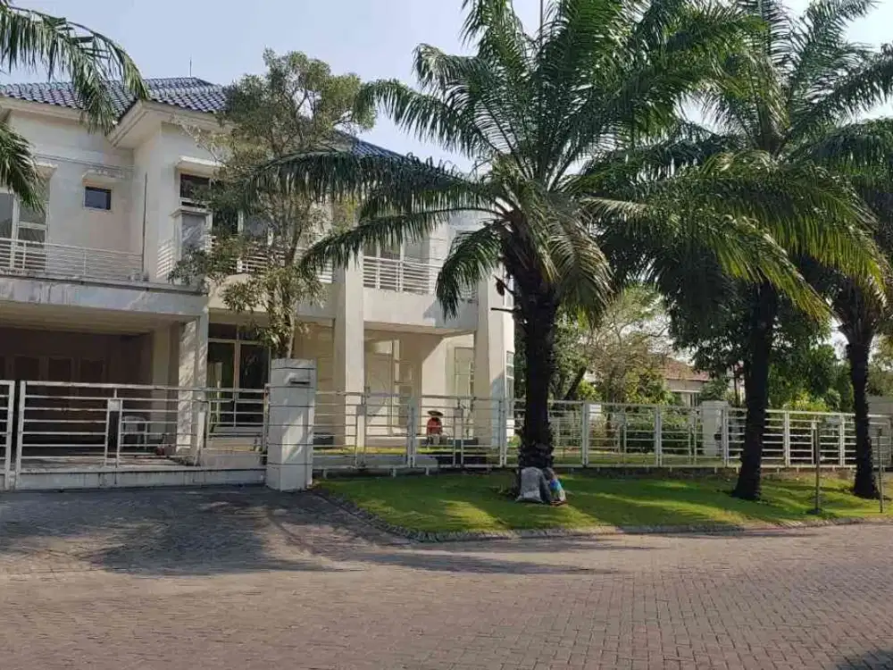Rumah Modern Dian Istana Park Avenue Surabaya