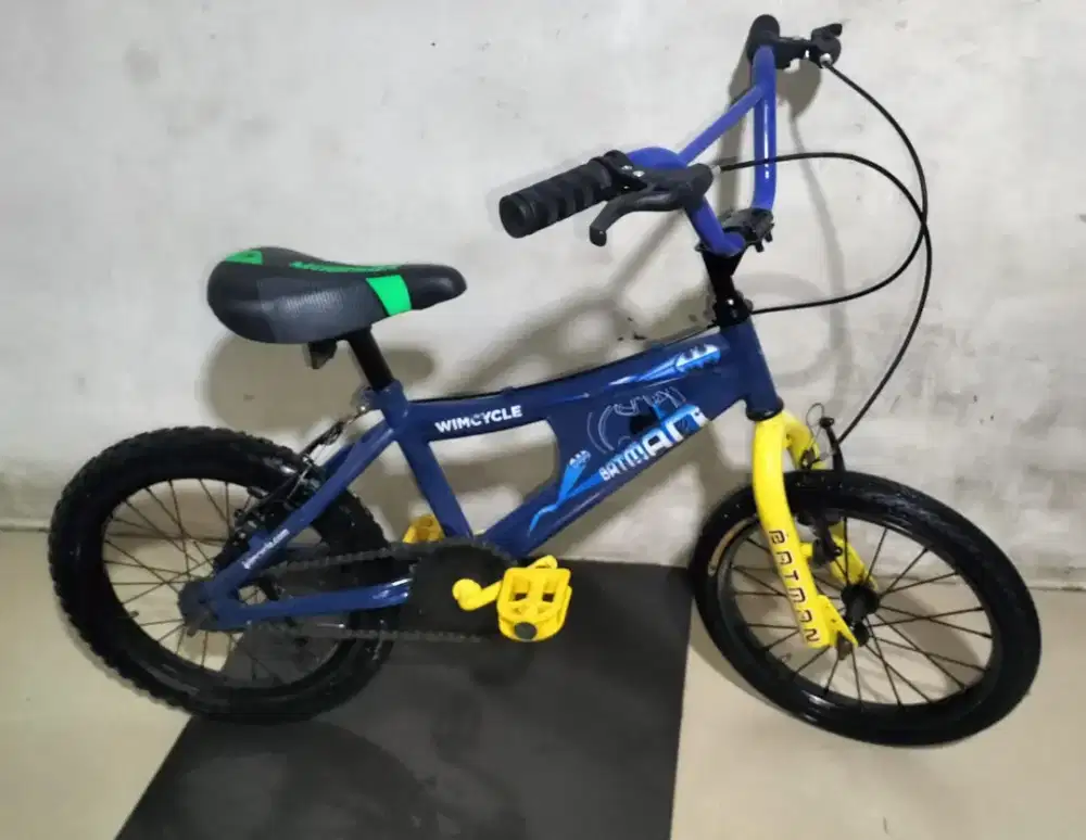 Sepeda BMX ukuran 16 wimckey kondisi normal