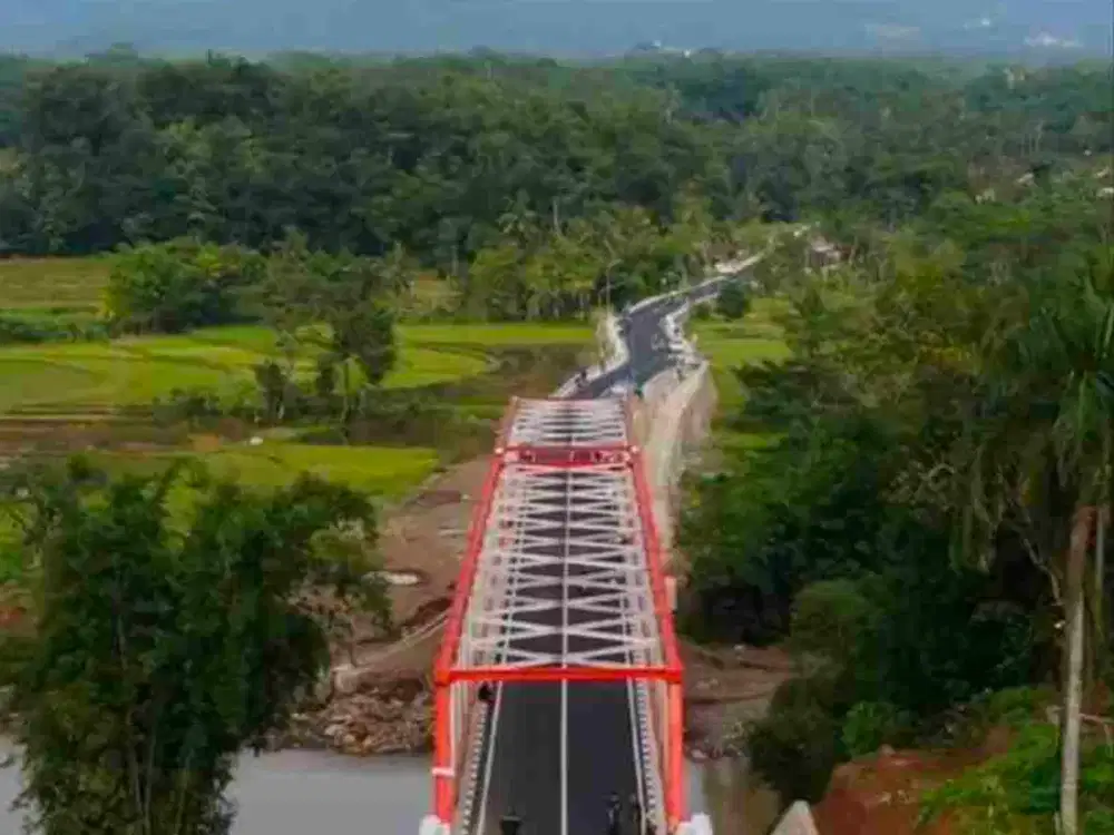 TANAH PEKARANGAN DIJUAL MURAH LOKASI STRATEGIS PINGGIR JALAN DEKAT JEMBATAN BARU BANDONGAN MAGELANG