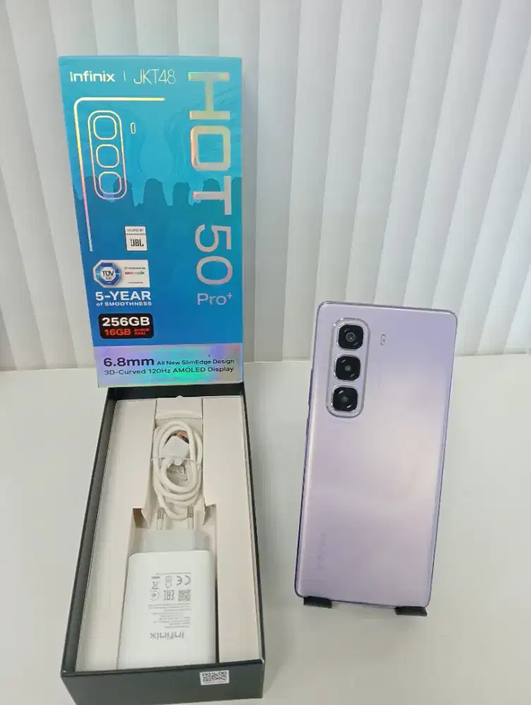 Infinix hot 50 pro plus 8/256 Like new