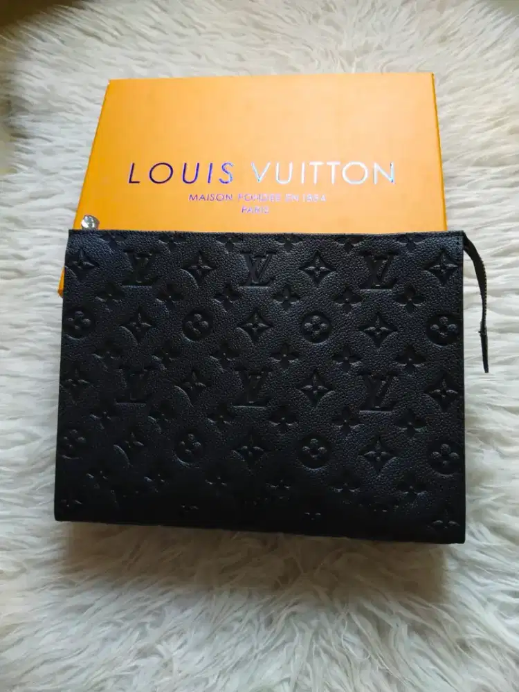 Luxury LOUIS VUITTON pouch sangat mewah paling cakep