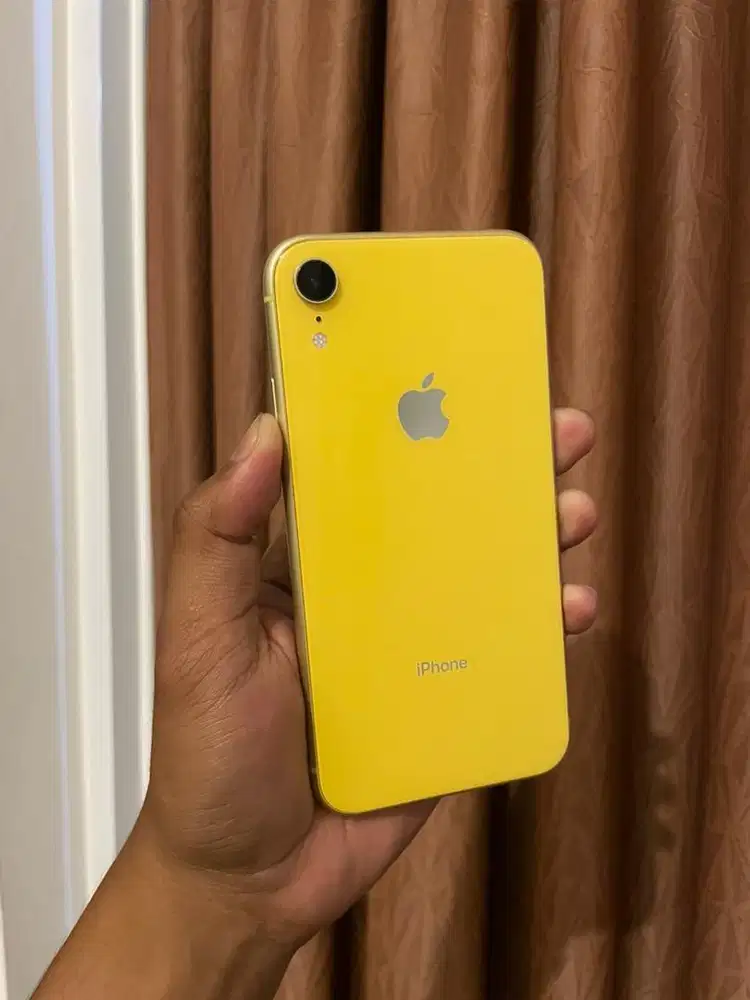 IPHONE XR 64GB YELLOW