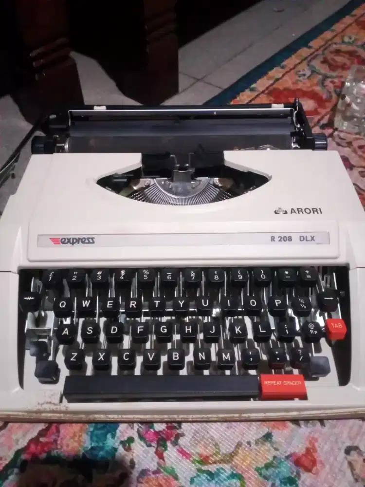 jual mesin tik arori