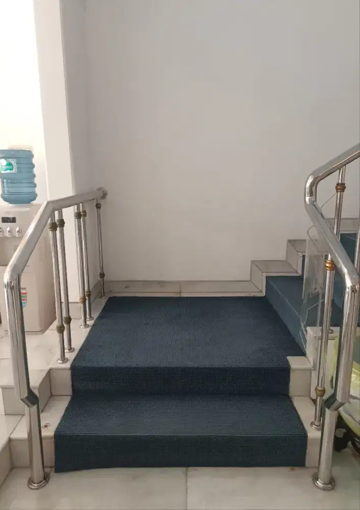 (KHUSUS DOMISILI CENGKARENG) DIBUTUHKAN ART PULANG HARI 10 JAM