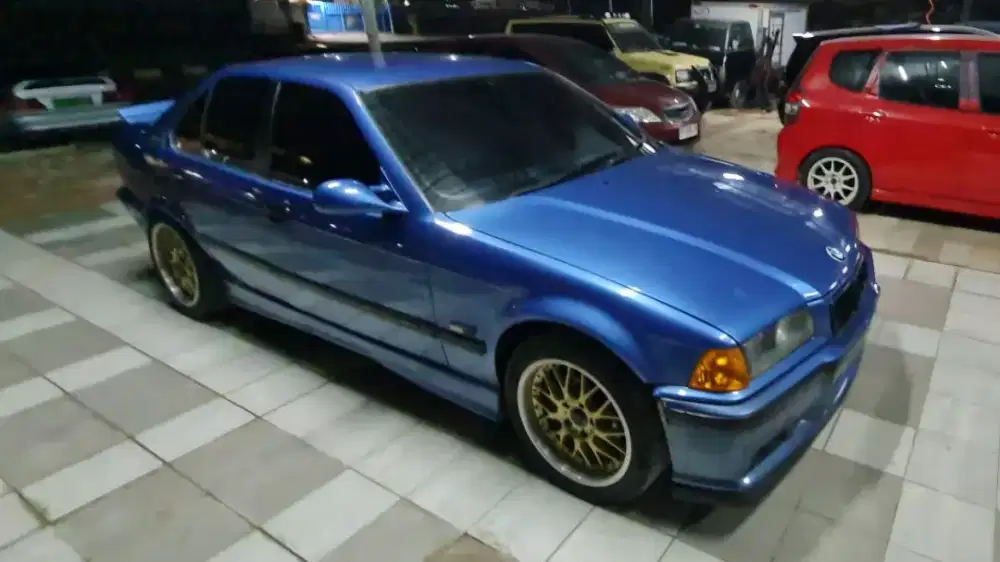 BMW E36 320i 1995