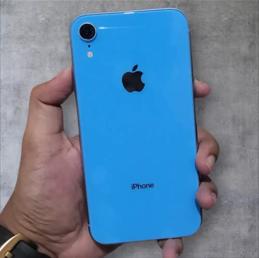 Iphone XR 128 GB Sinyal Permanen BH 100%