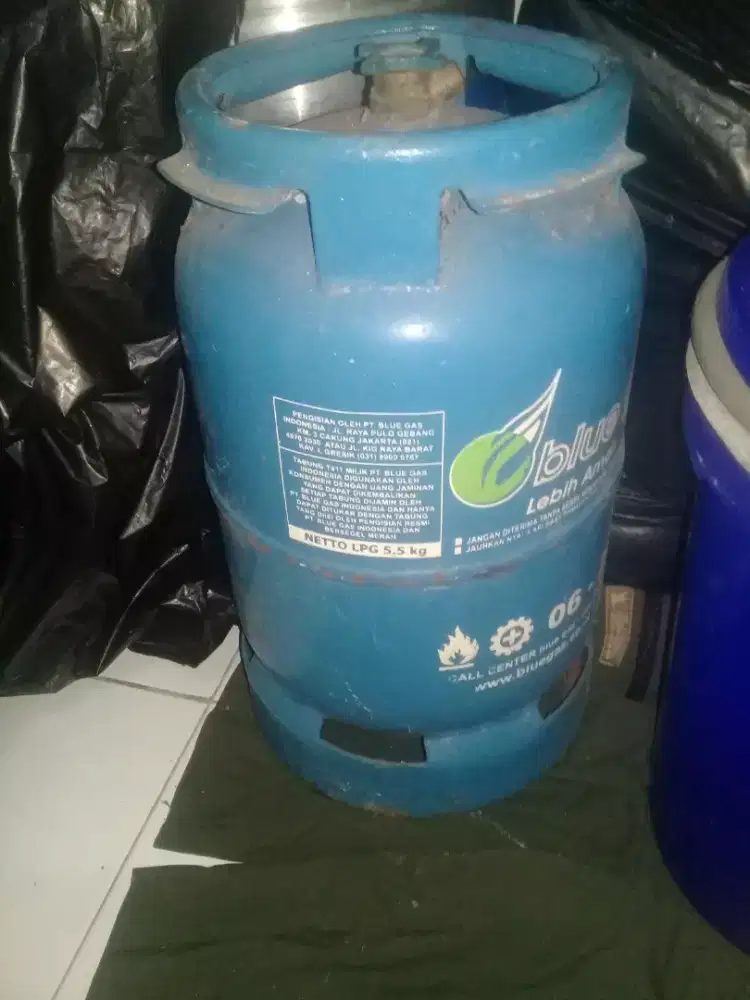 Tabung bluegas dan regulator