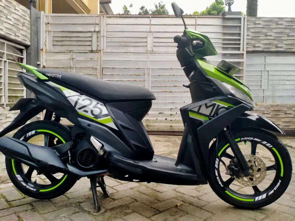 Yamaha 125 blucore lengkap motor sehat keterangan detail dibawah