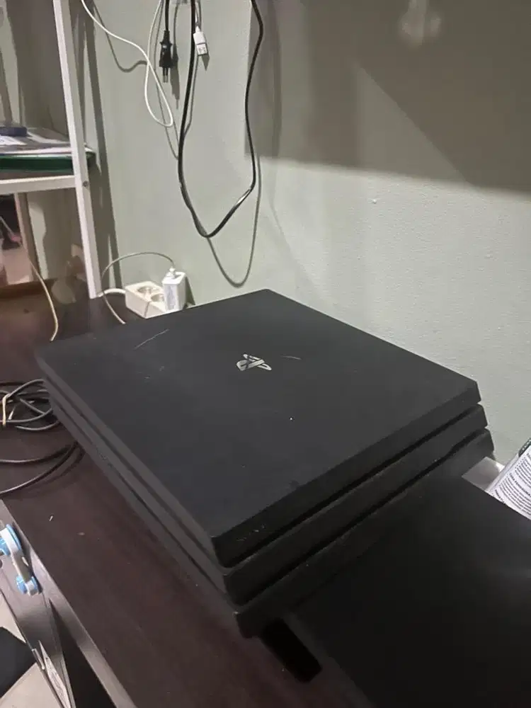 PS 4 Pro 1 TB Original