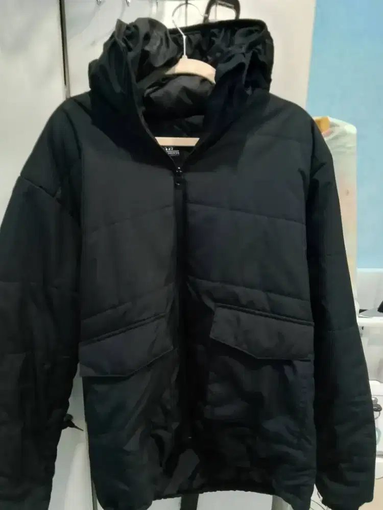 Jaket parasut gelembung waterproof size L bahan masih tebel 90%