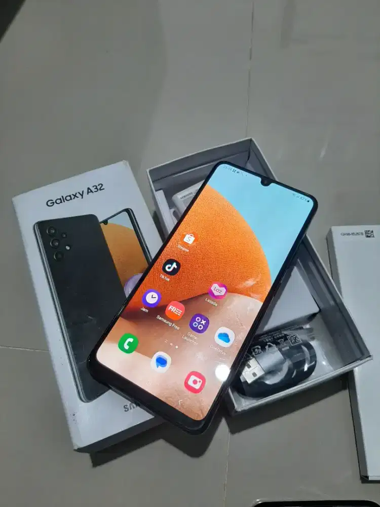 Samsung a32 8/128gb nominus