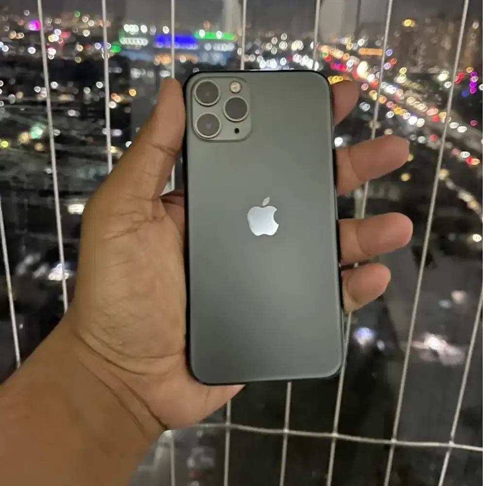 Iphone 11pro 256gb bisa kartu all operator