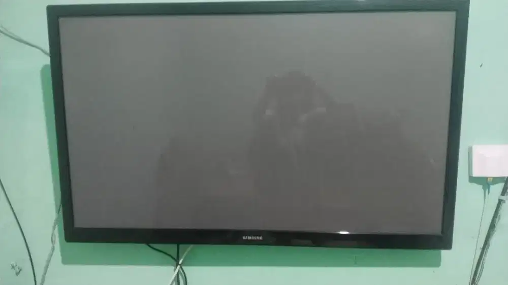 Tv Samsung lcd 42 inchi