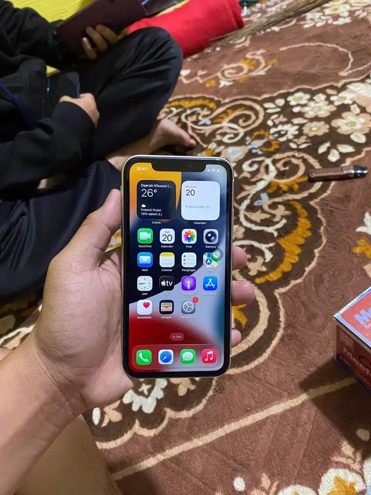 Jual iphone 11/64gb