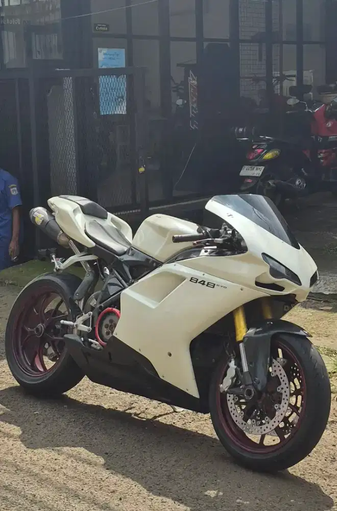 DUCATI 848 FP TERMURAH BU R6, R1, Z900, Z1000, Z800, ER6N, ZX25R