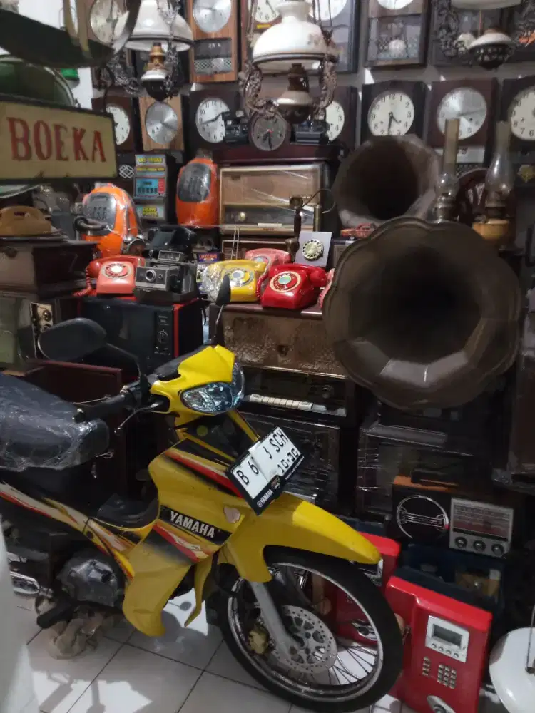 Yamaha Jupiter Z 5TP Tangan Pertama Warna Kuning Original