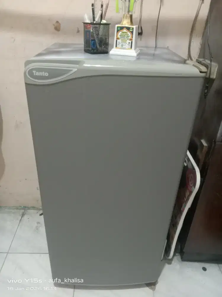 Kulkas 1 pintu merek panasonic Tanto