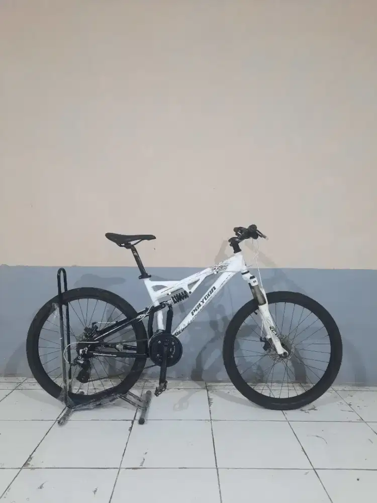 POLYGON BROADWAY 3 ORIGINAL PABRIK