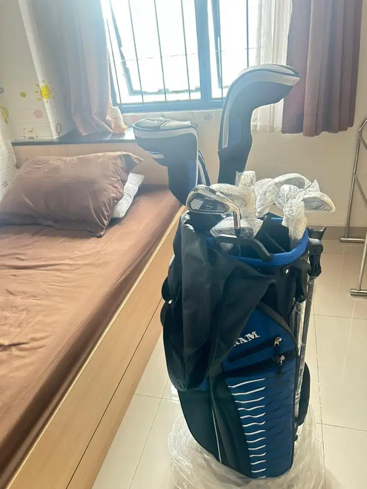 Alat perlengkapan olahraga