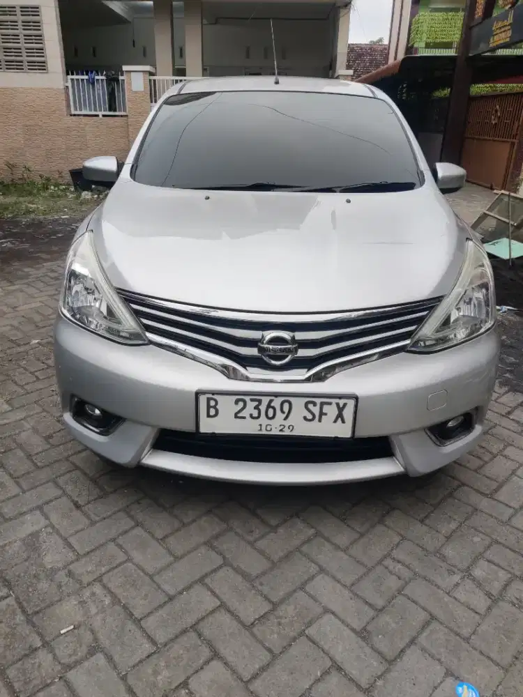 nissan grand livina xv A/T 2015 bensin