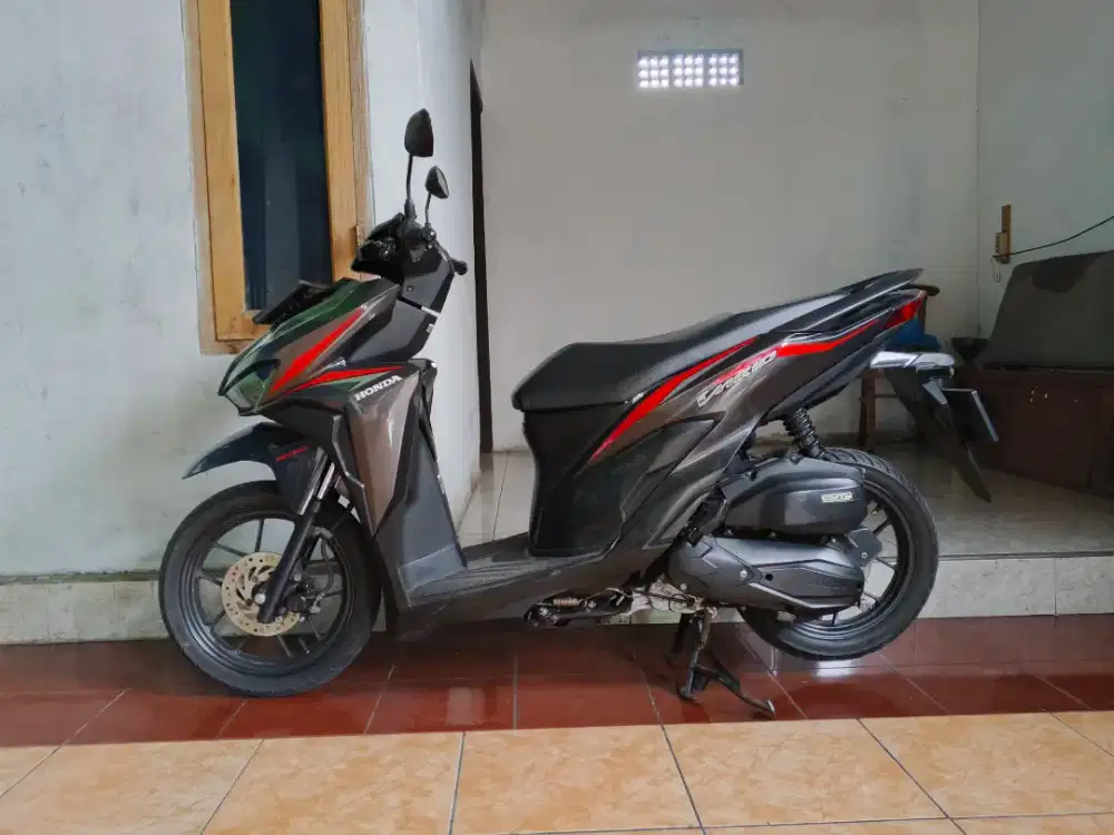 Honda new vario 125 2018 km low pajak hidup
