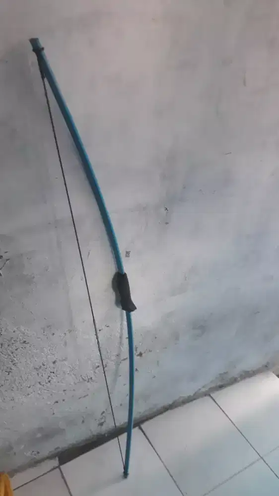 Pakaian jual alat olahraga panahan masih baru belum dipakai