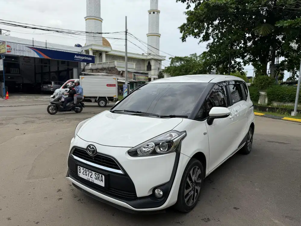 Toyota Sienta V Automatic 2019