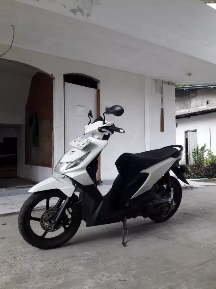 Honda beat karbu 2012