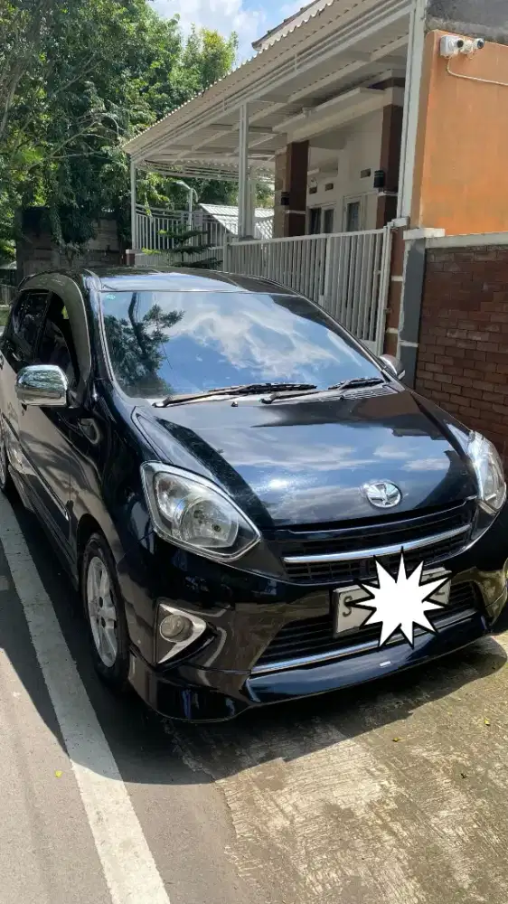 Agya matic TRD Sport Hitam