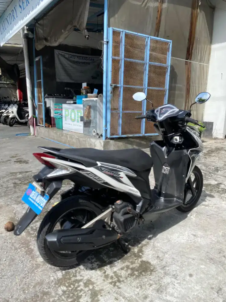 Vario tekno 125 Deva motor