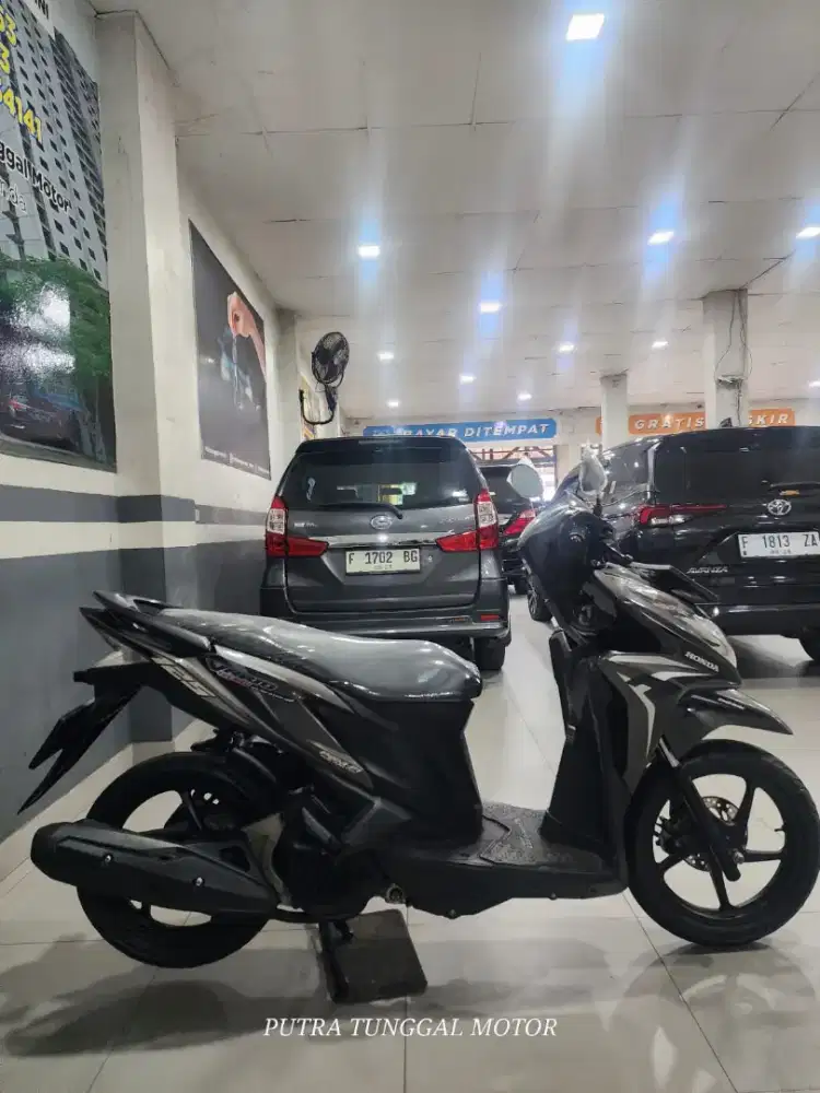 VARIO 125 KZR TAHUN 2014 (PUTRA TUNGGAL MOTOR)