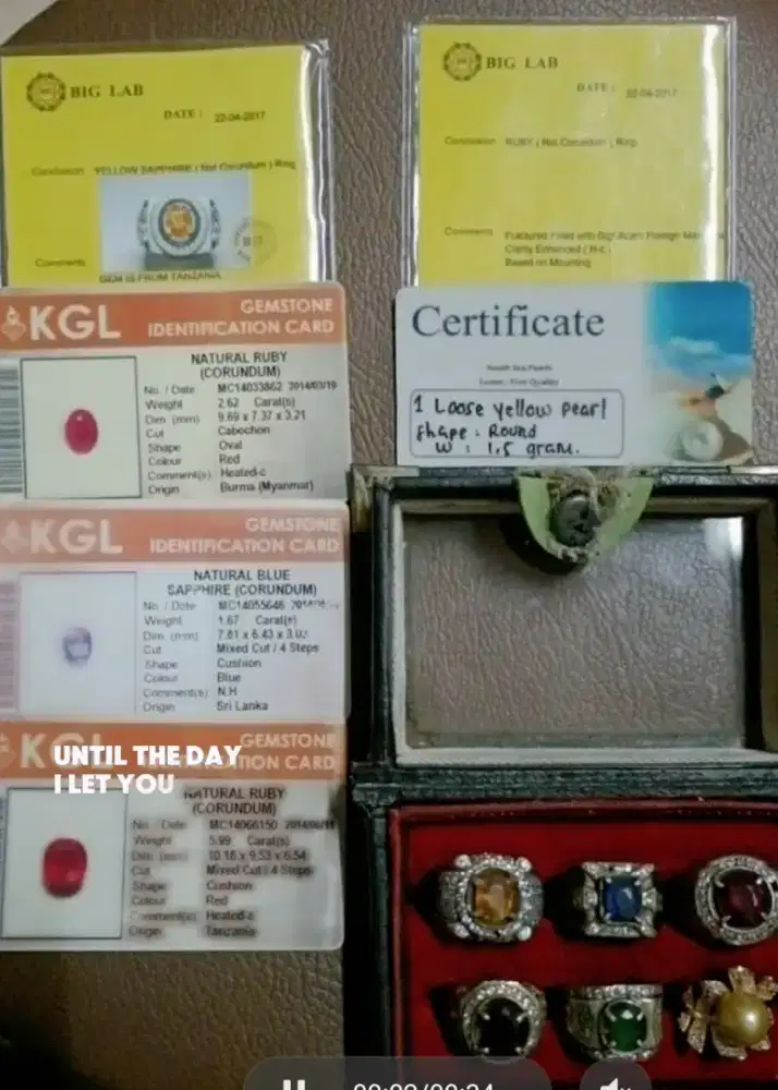 Dijual murah cincin perak dgn mata batu permata ada memo sertifikatnya