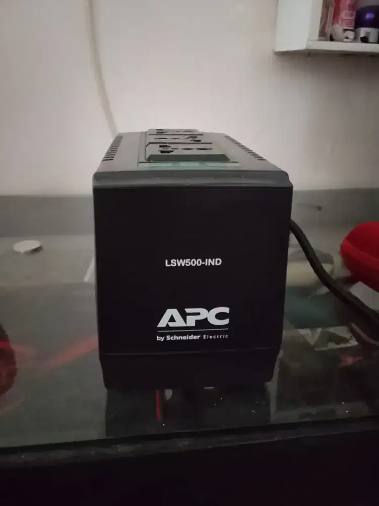 Apc Stabilizer Lsw500-Ind Avr 500Va - Line-R Lsw500-Ind ORI