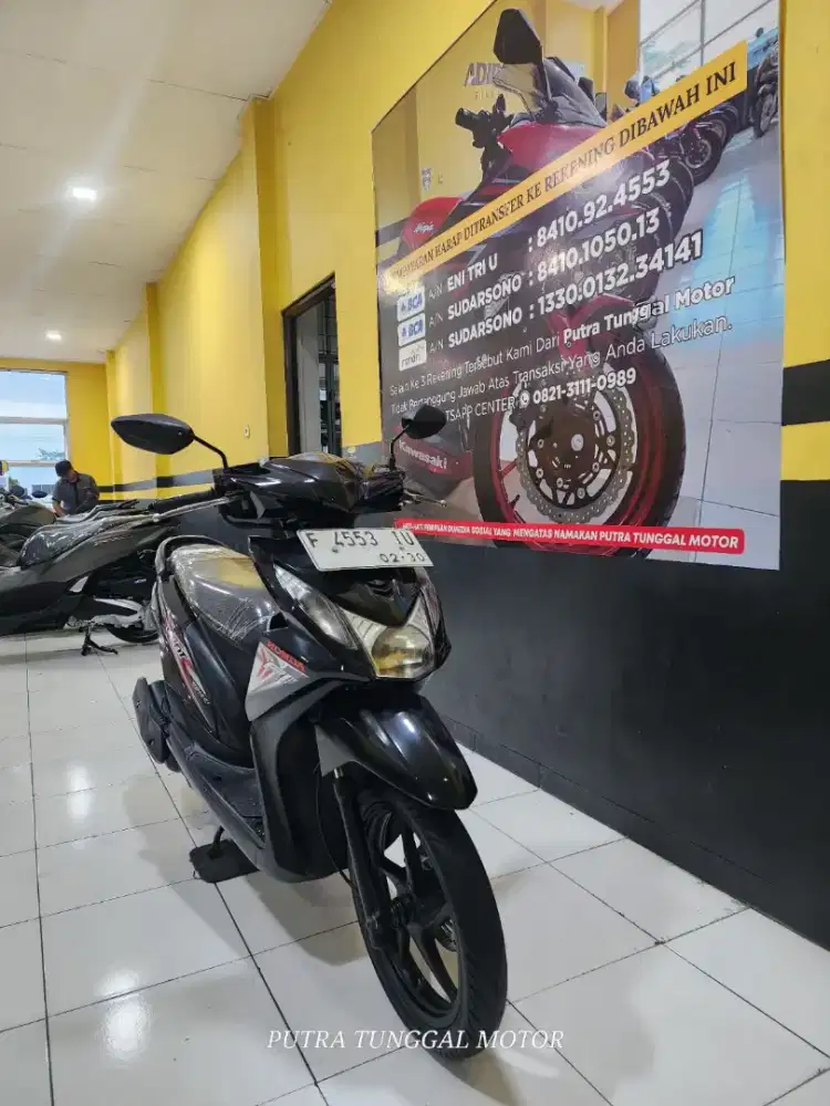 BEAT FI SP CW TAHUN 2015 (PUTRA TUNGGAL MOTOR)