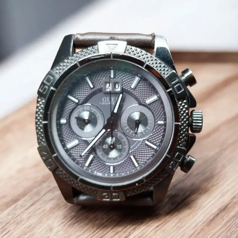 Jam tangan guess original preloved
